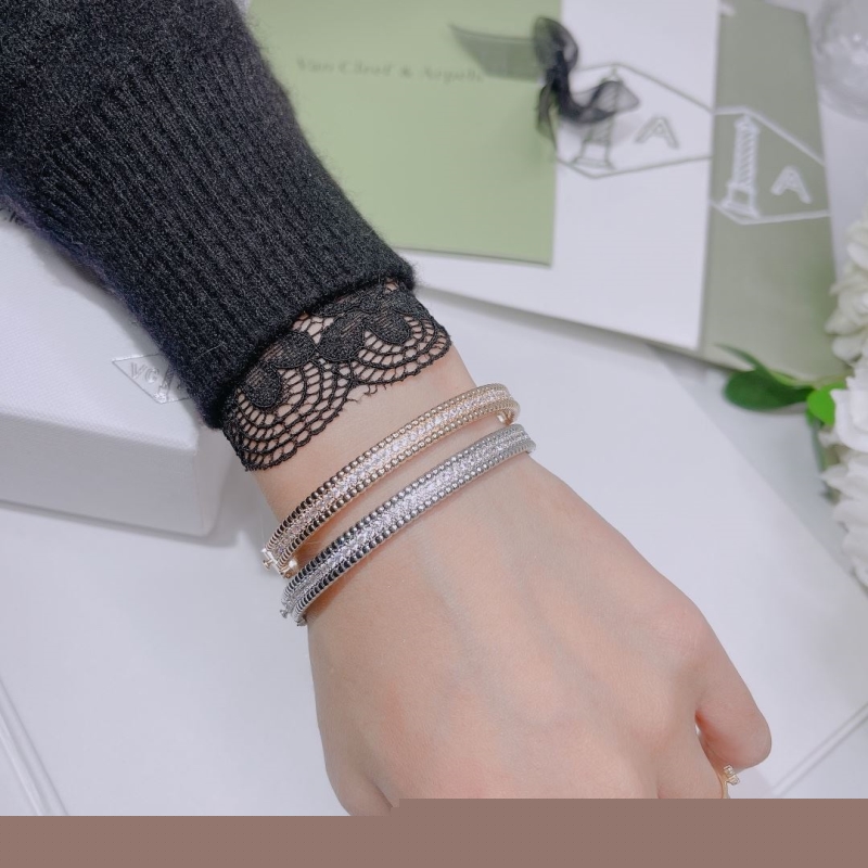 Vca Bracelets